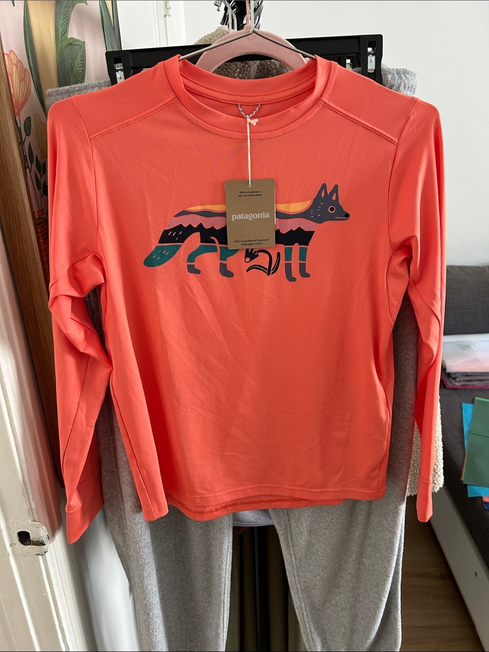 NWT Patagonia Kids Long-Sleeves Capilene Silkweight Shirt. Size 12 or large.
